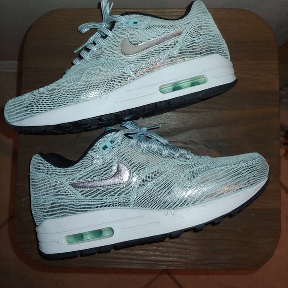 mermaid air max